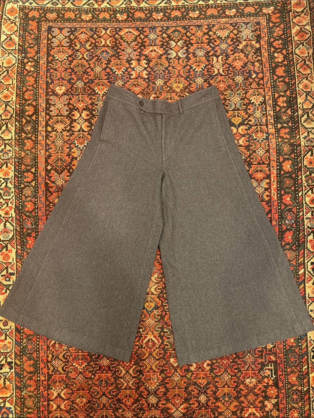 Ralph Lauren Purple Label Wide-Leg Culottes in Gray